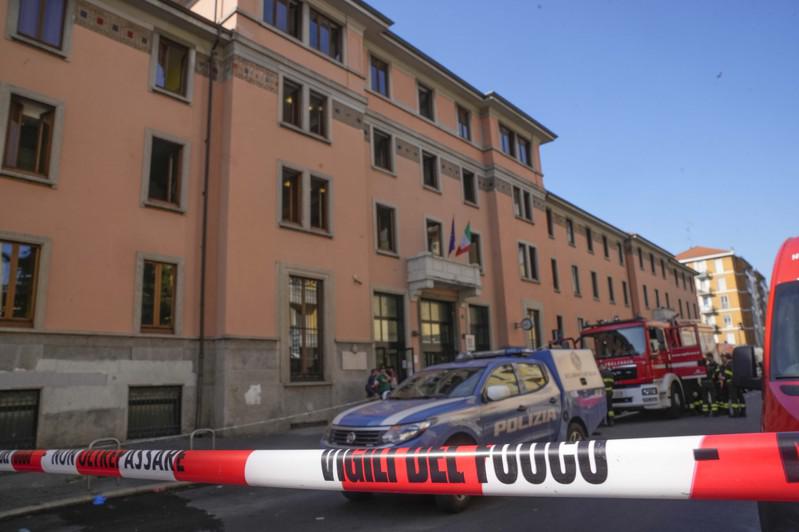 義大利米蘭Casa per Coniugi養老院，於當地時間7日凌晨發生大火，造成6死逾80傷。（美聯社）