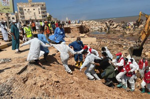 利比亞洪災近90萬人待援 傳染病恐釀2度災難