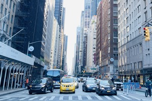 紐約市路邊停車費 下月大漲2成…這地區1小時要5.5元