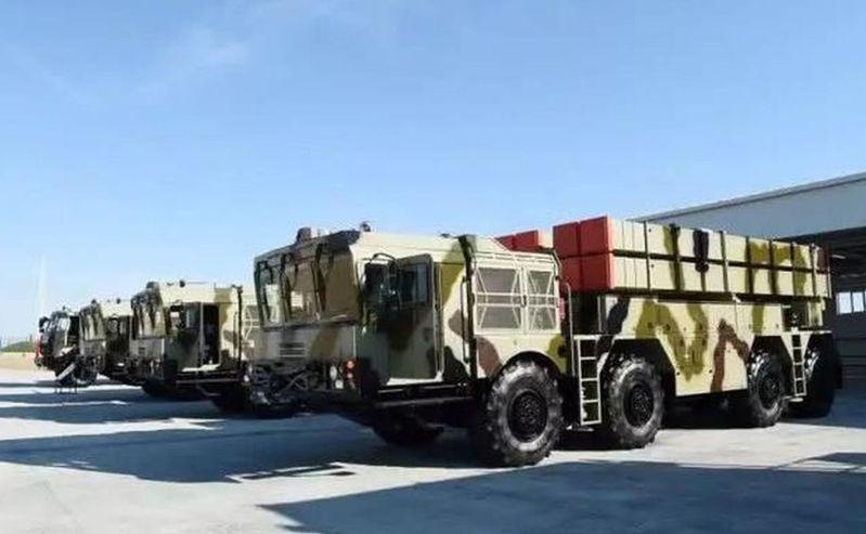 亚塞拜然接收的中国、白俄罗斯联合研制「波罗乃兹」多管制导火箭炮系统。(取材自环球...
