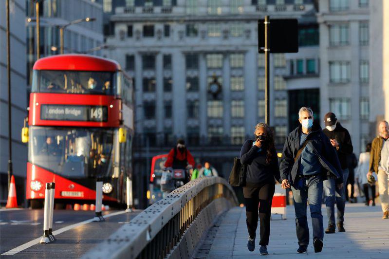 新冠疫情迫使英國人從倫敦遷到近郊。（Getty Images）