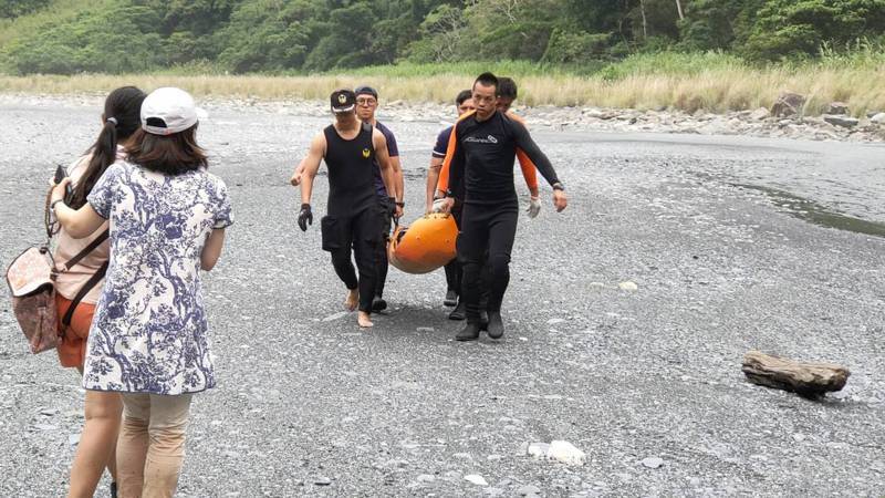水壩 放水殺人 聽到水聲家人和帳篷都消失 台灣即時 台灣 世界新聞網