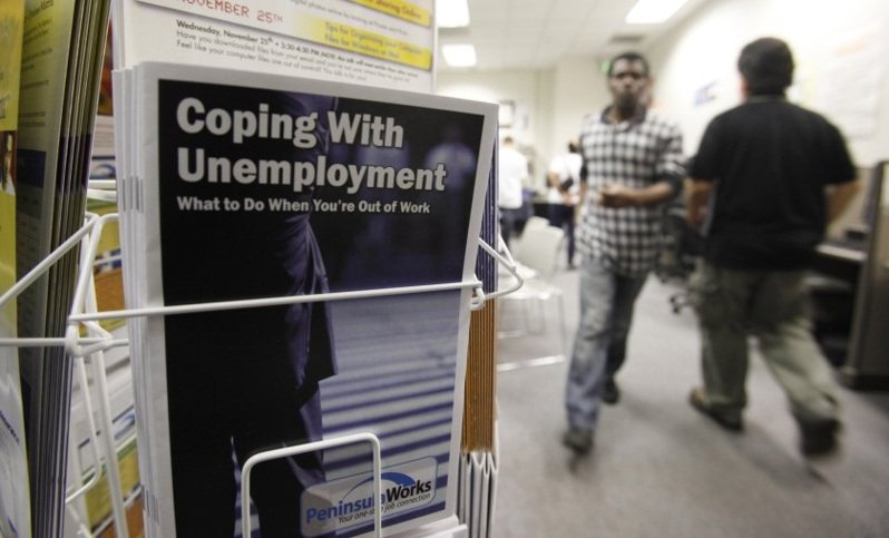 加州失业补助冒领金额可能高达92亿元。 （洛杉矶时报）