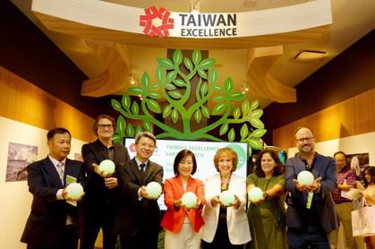 台灣經濟部國際貿易局，在西雅圖舉行「台灣綠色精品快閃店」精采開幕活動。（圖：台灣經濟部提供）