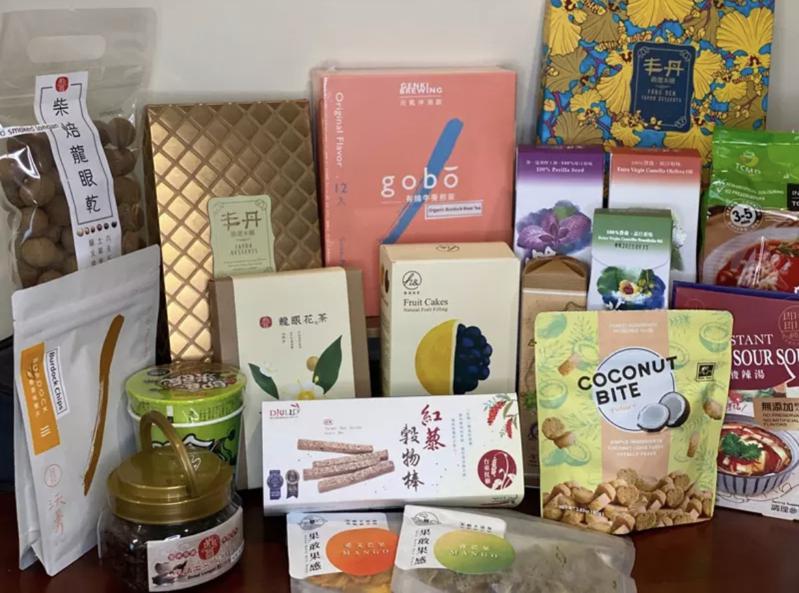 台灣小農食品進口商True Harmony聯手Lilikoi Boba和薩加緬度金陽超市在中秋節前夕舉辦兩塲免費試吃會。