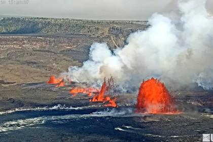 世界上最大火山之一的夏威夷基拉維亞火山再度噴發，但相關基礎設施並未受到威脅。(圖取自美國地質調查所臉書)