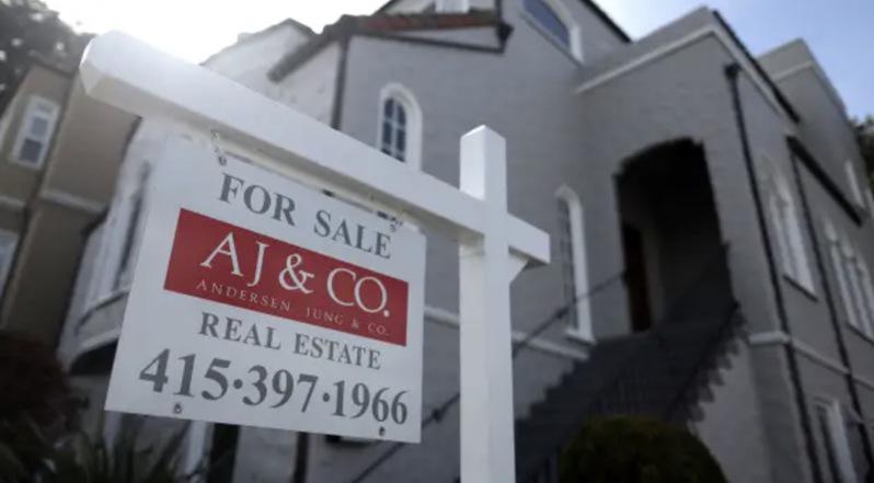 加州房價中位數創15個月新高，市場上房屋持續短缺，是房價升溫的原因。(Getty Images)