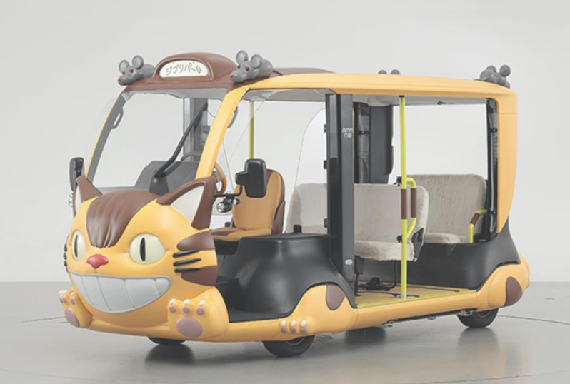 從明年3月開始，到日本吉卜力公園的遊客，將可以搭乘出自《龍貓》的「貓巴士」。（取材自吉卜力工作室）