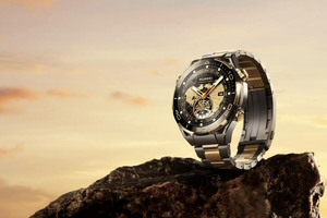 華為26日在秋季新品發表會上推出全新高端品牌「Ultimate Design非凡大師」，其中包含一款以18K金打造的高階智慧手表。（圖／取自華為官網）